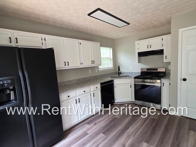 Building Photo - Beautifully maintained 3-bedroom, 2-bath home in Paulding County