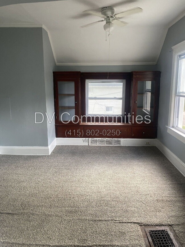 Building Photo - 3475 W 46th St