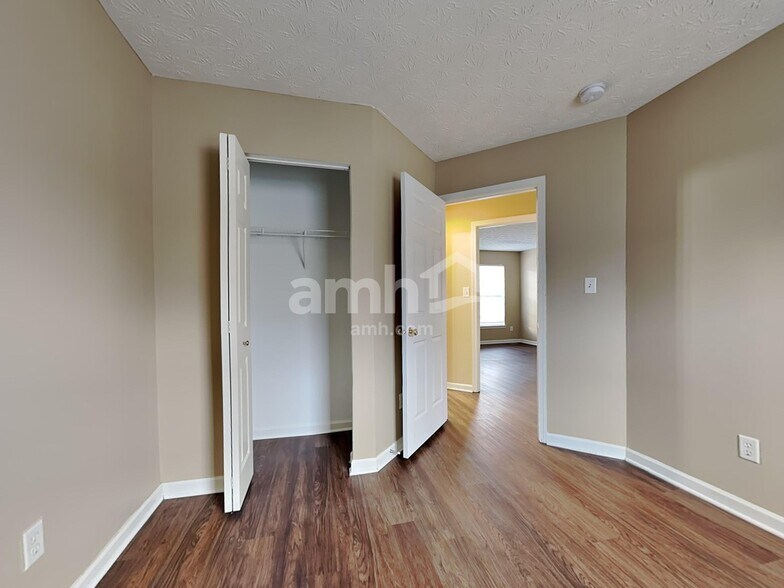 Building Photo - 5383 Abby Loop Way