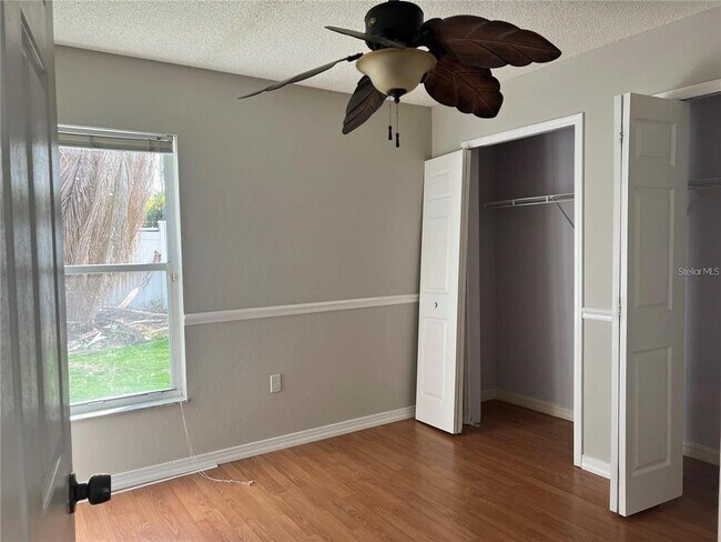 Building Photo - 3336 Bahia Ave