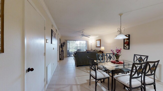 Building Photo - 7203 Curtiss Ave