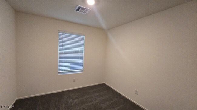 Building Photo - 4850 Orchid Rdg Ave