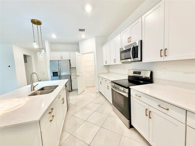 Building Photo - 10995 Pinot Dr