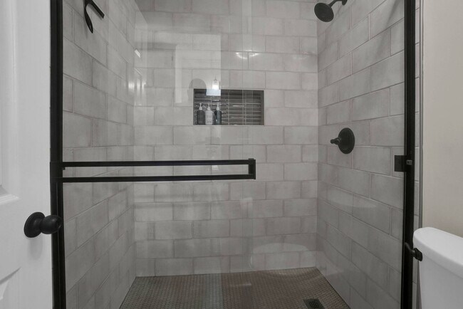 Building Photo - 4023 Ware Hill Dr
