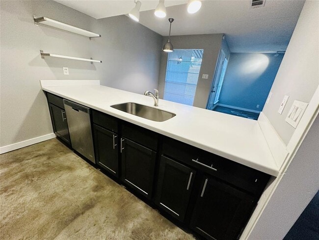 Building Photo - 3424 Willowrun Dr