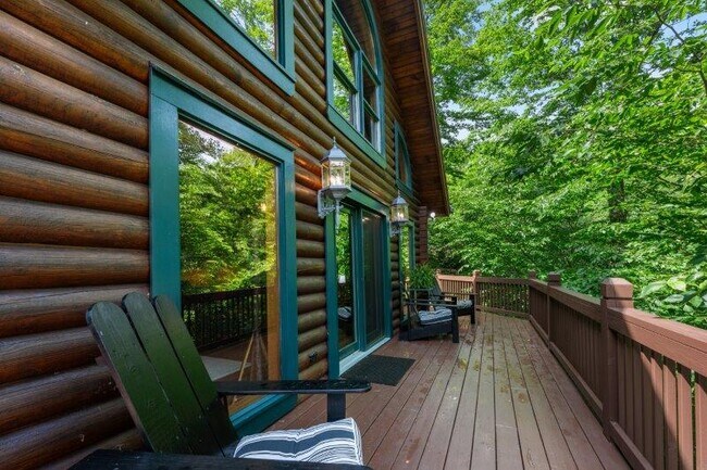 Building Photo - 49 Dandelion Ln