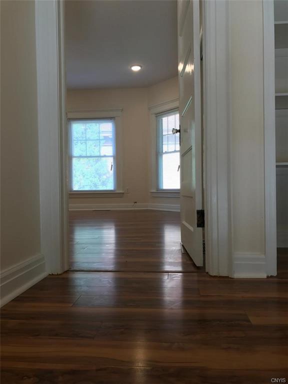 Building Photo - 312 Hawley Ave