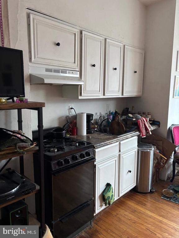 Building Photo - 259 S 46th St