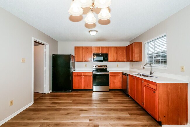 Building Photo - 2308 Harvest Moon Dr