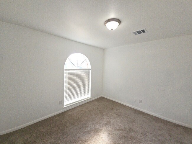 Building Photo - 3810 R V Mayfield Dr