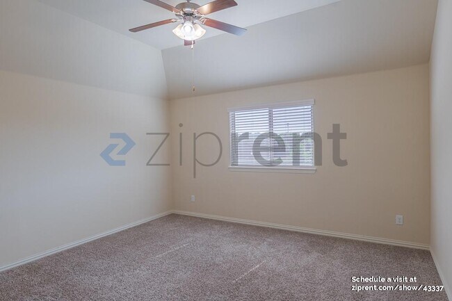 Building Photo - 232 Whitewing Ln