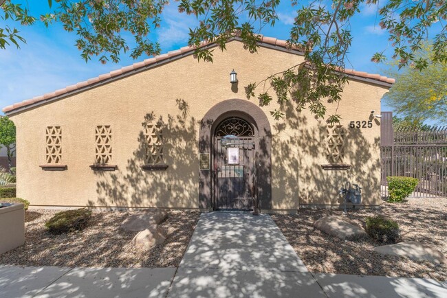 Building Photo - Gated Community  Home
