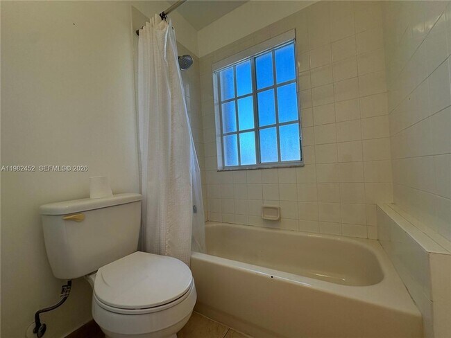 Building Photo - 27866 SW 142nd Ave