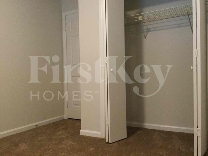 Building Photo - 6014 Crosswood Ct
