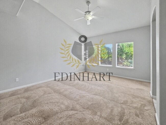 Building Photo - 5774 N State St