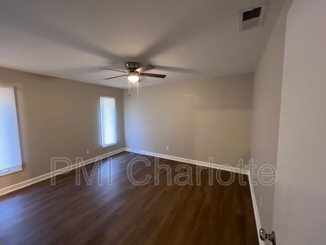 Building Photo - 4746 NC-73