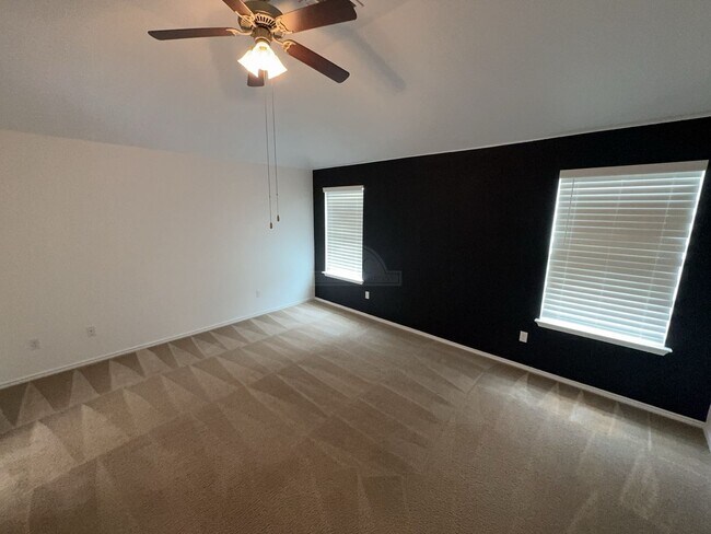 Building Photo - 6212 Blayney Dr