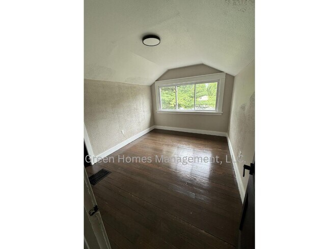 Building Photo - 11722 Larimore Rd