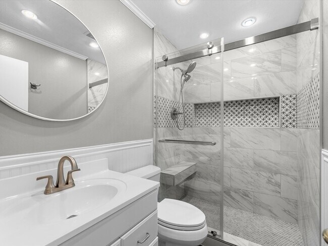 Building Photo - 9006 Donys Dr