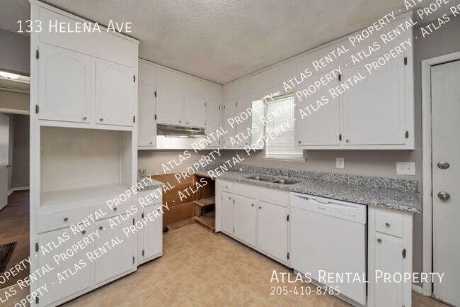 Building Photo - 133 Helena Ave