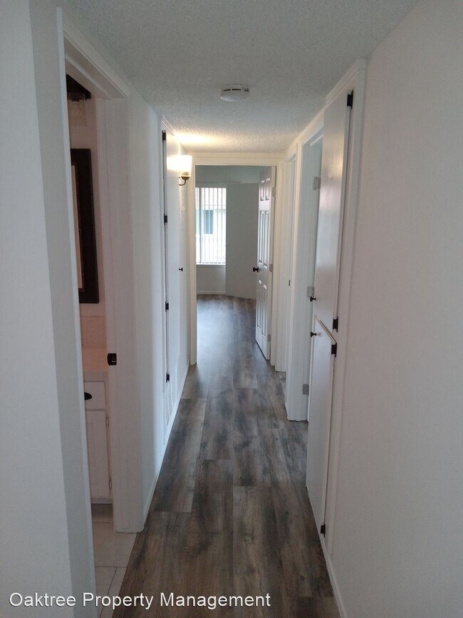 Building Photo - 3 br, 2 bath House - 2450 Bolker Drive