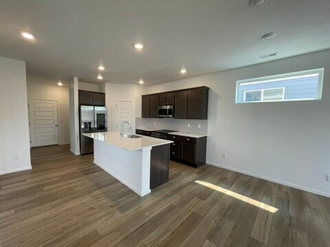 Building Photo - 2696 N Red Shoulder Ln