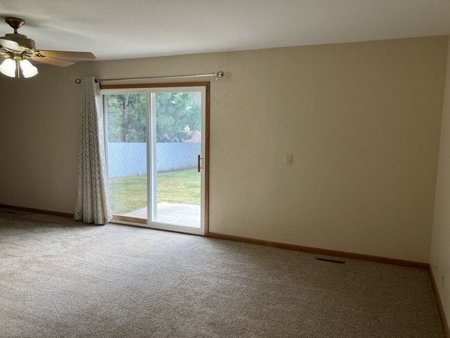 Building Photo - 2015 NW 81st St