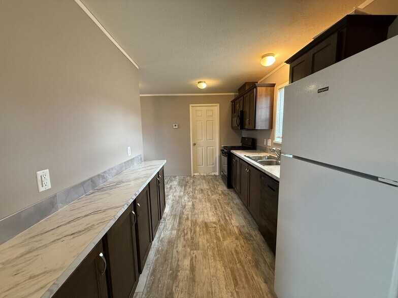 Building Photo - 11786 Cascade Cir