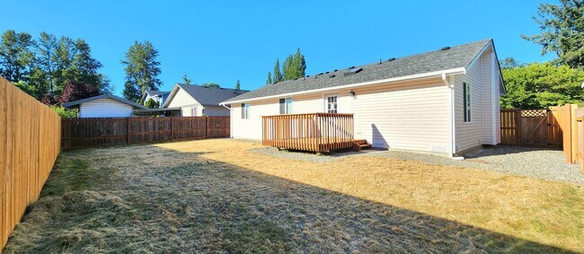Building Photo - Marysville 3 Bedroom Home