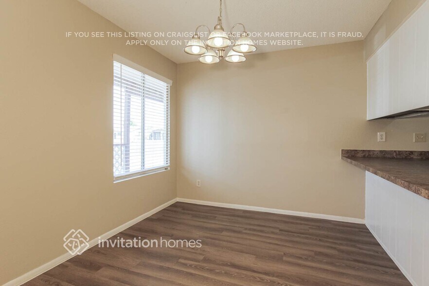 Building Photo - 6925 W Montebello Ave