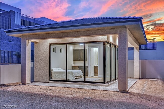 Building Photo - 10973 Horizon Ledge Ave