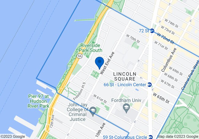 Building Photo - 320 W 71st St