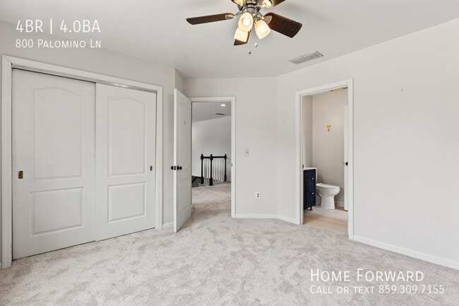 Building Photo - 800 Palomino Ln