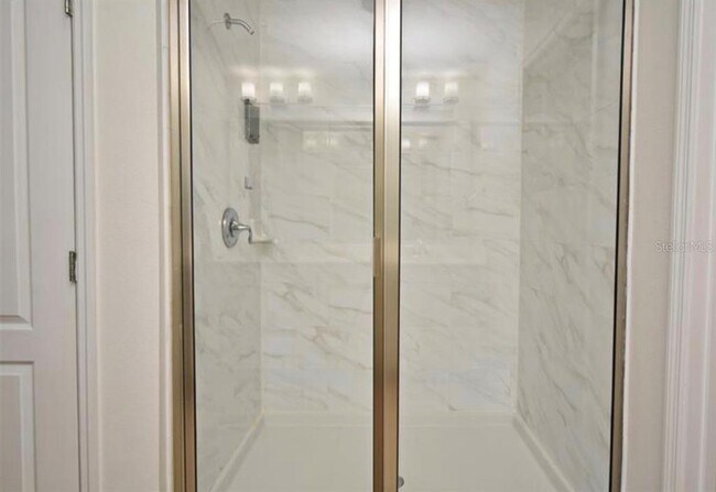Building Photo - 588 Merry Brook Cir