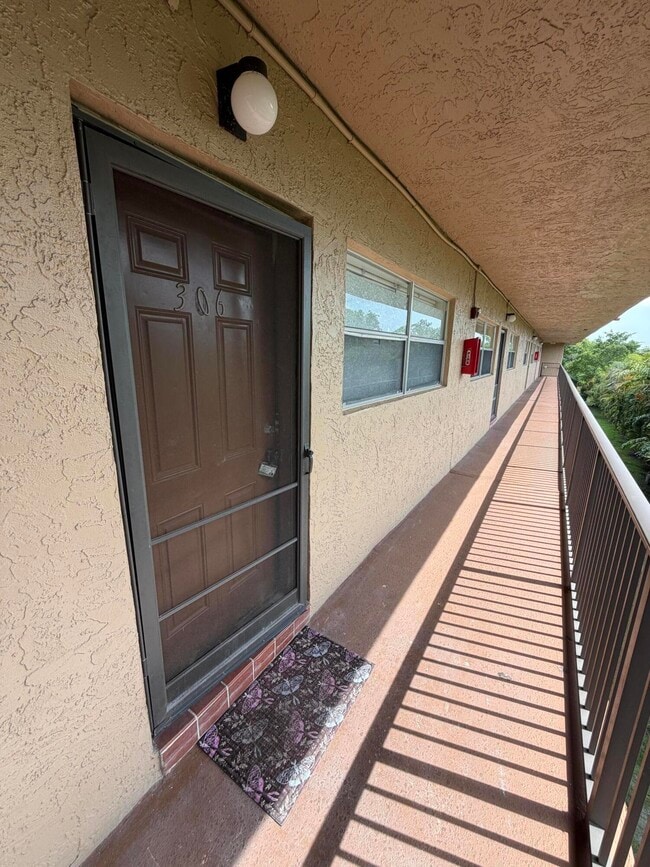 Building Photo - 2500 Coral Springs Dr