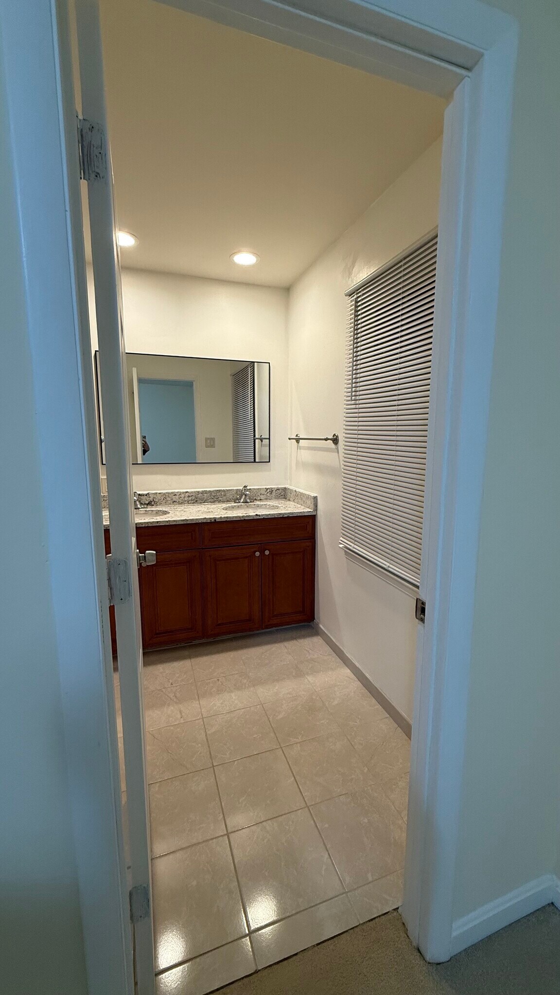 Building Photo - 7415 Fountain Head Dr