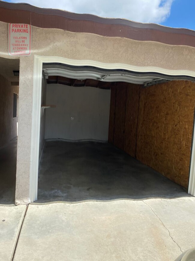 Building Photo - 2154 Woodberry Ave