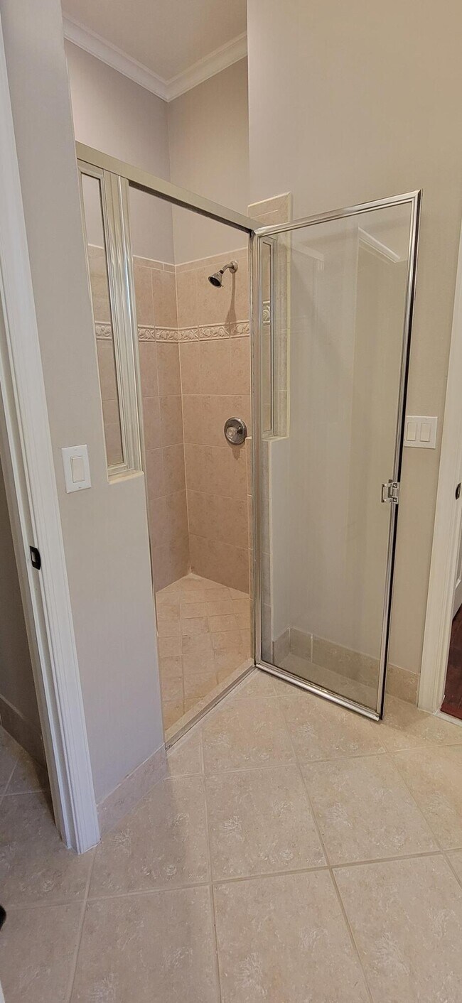 Building Photo - 8625 Plum Cay