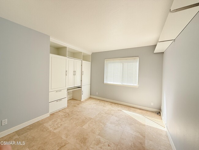 Building Photo - 1061 Shoal Creek Ct