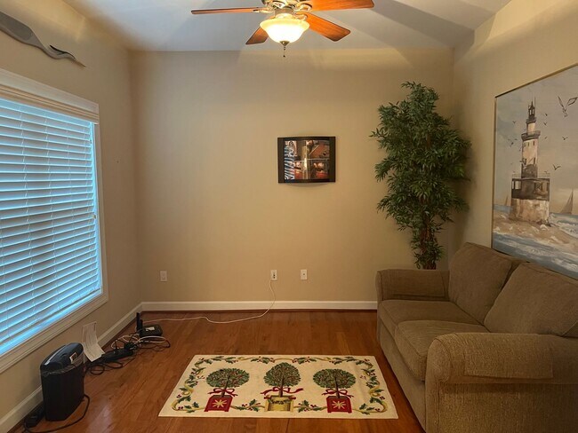 Building Photo - Baynard Park