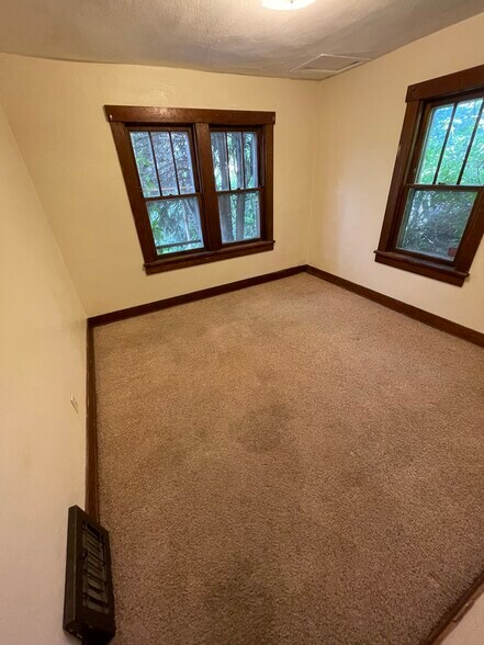 Bedroom (#2) alt - 1420 N Wahsatch Ave