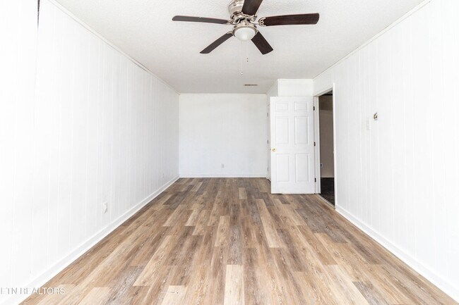 Building Photo - 1817 Sedgewick Dr