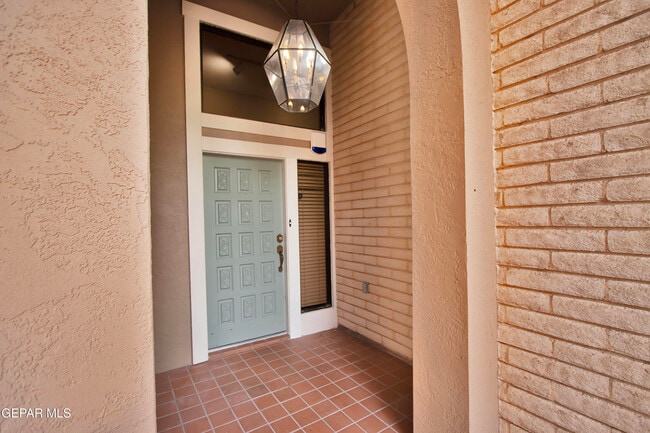 Building Photo - 5710 Mira Grande Dr