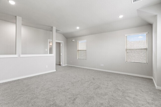 Building Photo - 2010 Sandpiper Wy