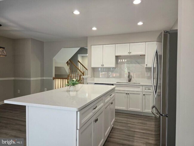 Building Photo - 4613 Ripley Manor Terrace