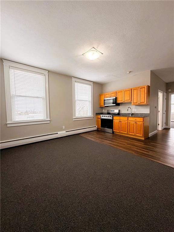 Building Photo - 901 Bernon St