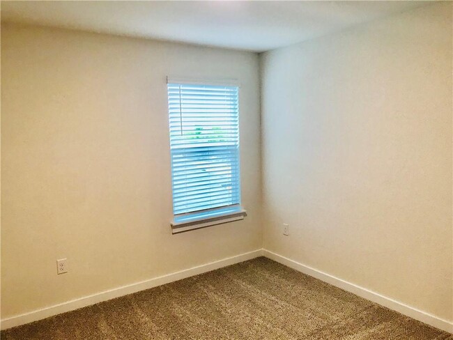 Building Photo - 14301 Macquarie Dr