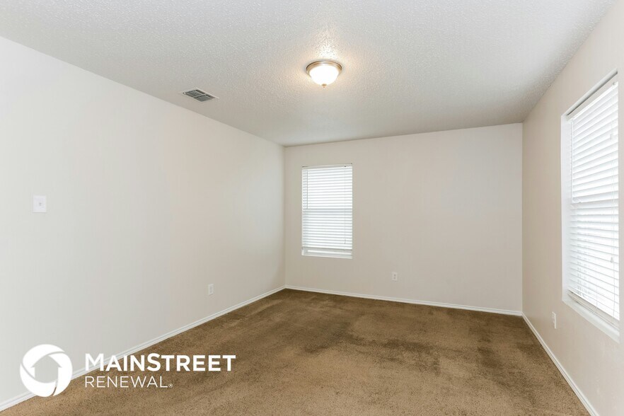 Building Photo - 6816 Meadow Way Ln
