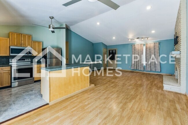 Building Photo - 502 Red Bridge Ct