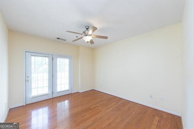 Building Photo - 709 Spring Heights Ln